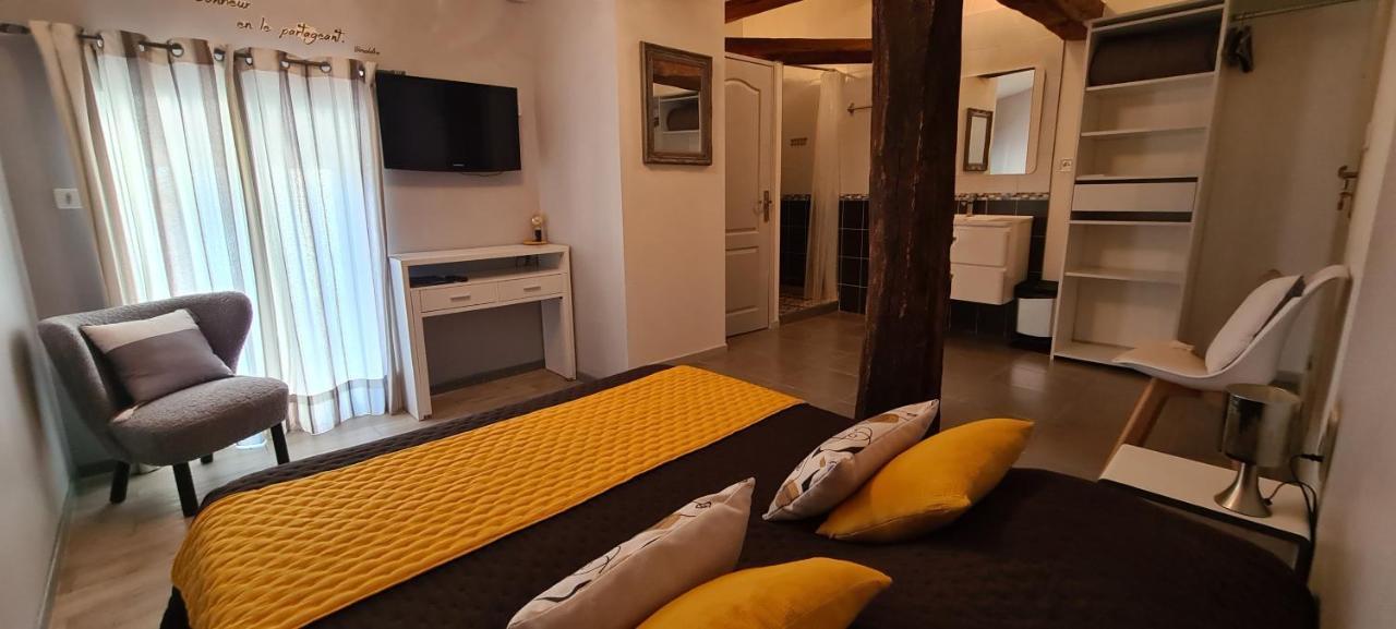 A La Gloriette Bed & Breakfast Neuville-de-Poitou Ngoại thất bức ảnh
