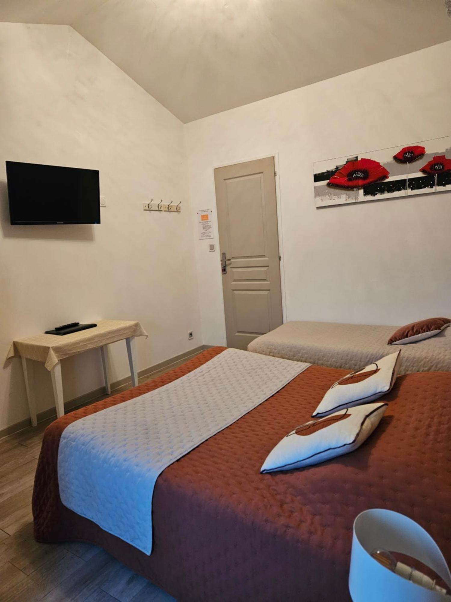A La Gloriette Bed & Breakfast Neuville-de-Poitou Ngoại thất bức ảnh