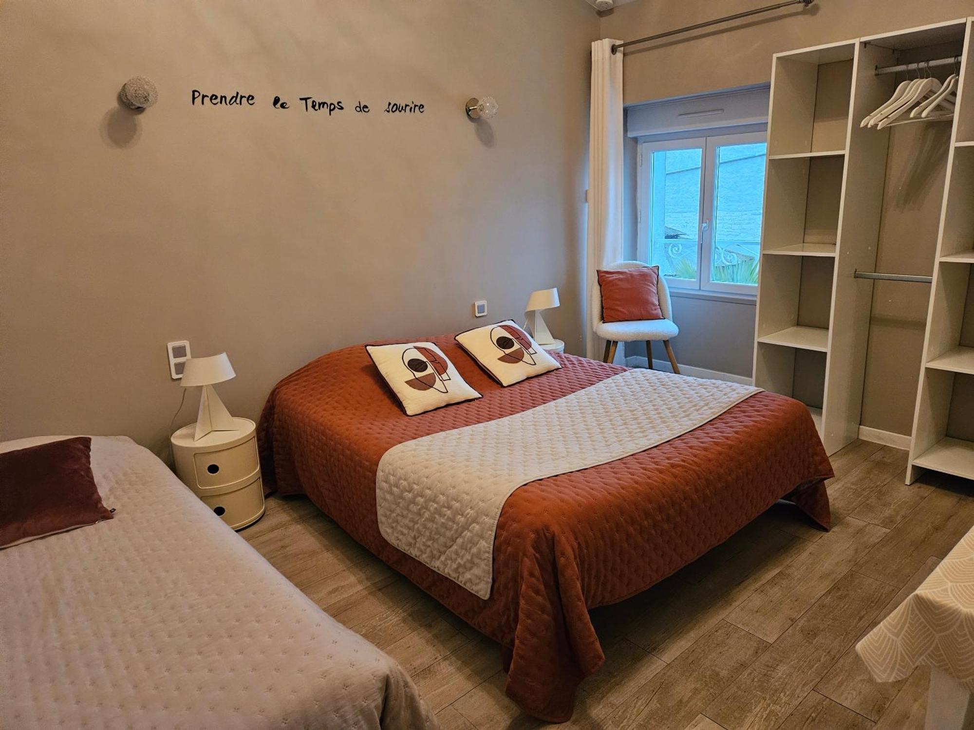 A La Gloriette Bed & Breakfast Neuville-de-Poitou Ngoại thất bức ảnh